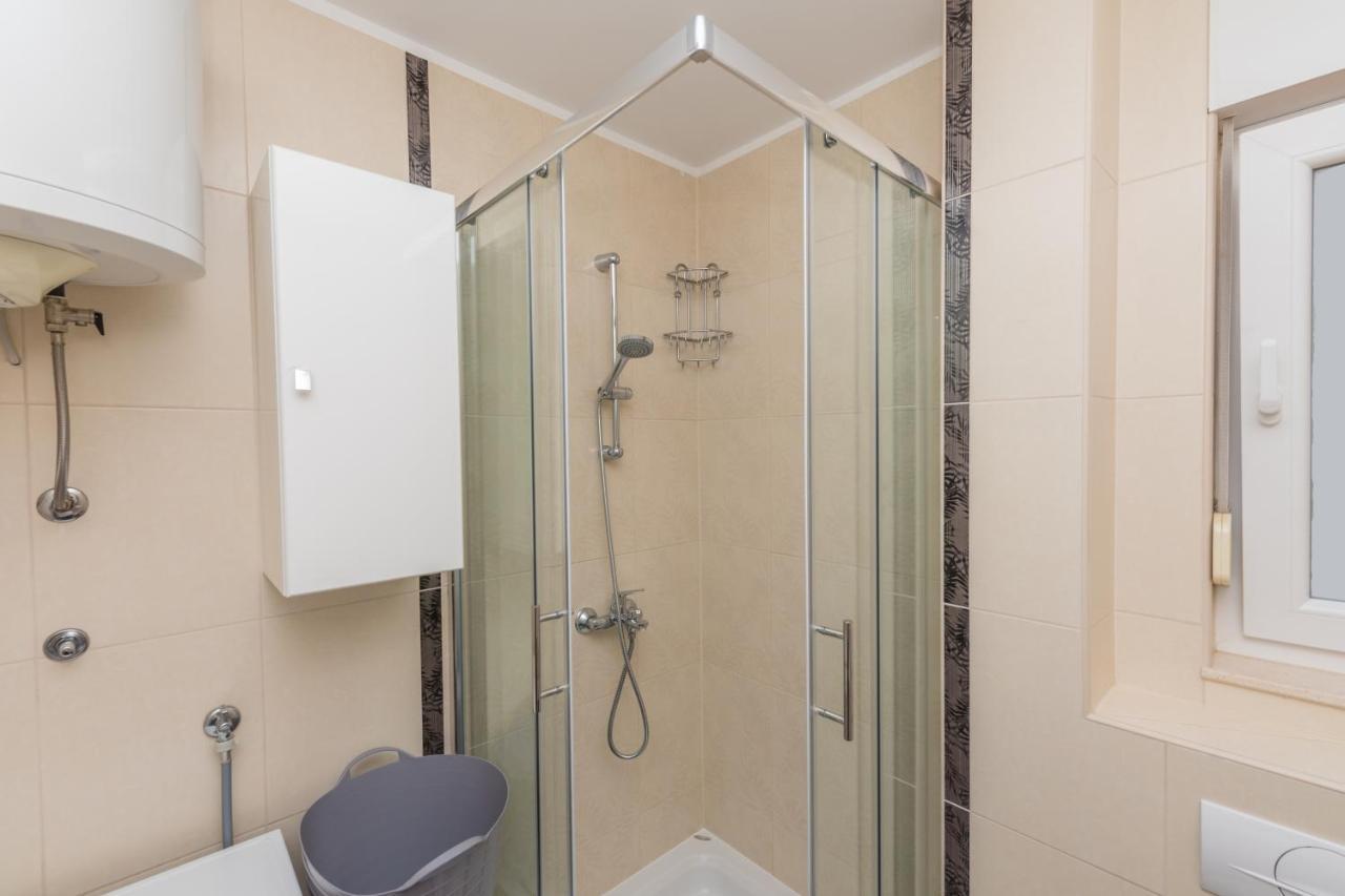 Apartman Marla Макарська Екстер'єр фото